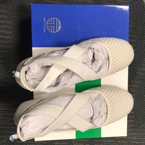 Authentic Tory Burch Flat